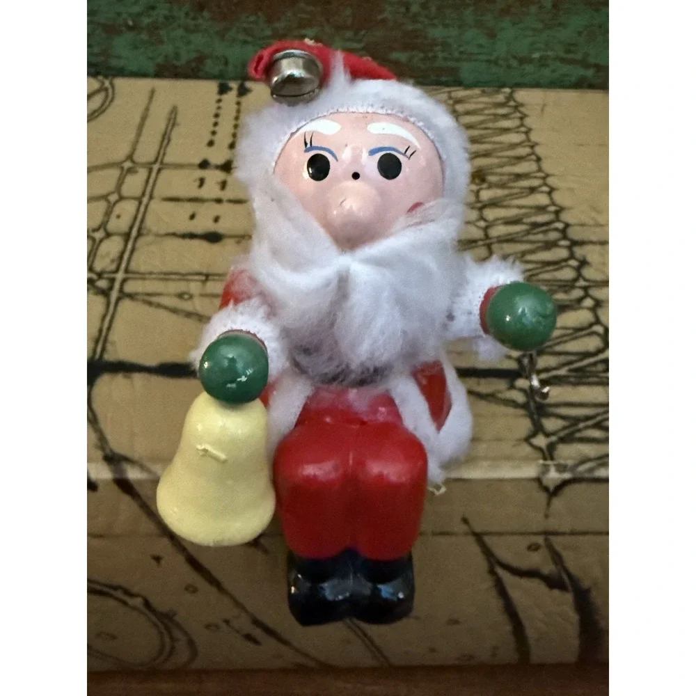 Christmas Wooden Self Stick 2 Stocking Hanger Holders Santa‎ Vtg 1981